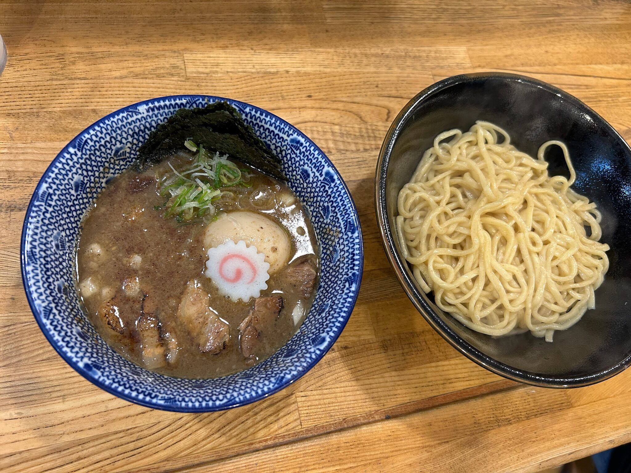 Himeji Tour with Castle Visit and Authentic Ramen Experience