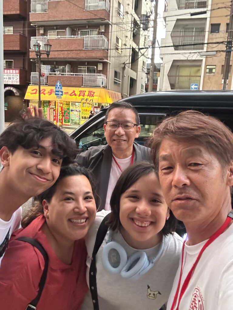 Deep Himeji Stories; Diana Ramos ＆ Her Kids from Mexico Discover Castle, Sushi Benkei and Kobe Beef